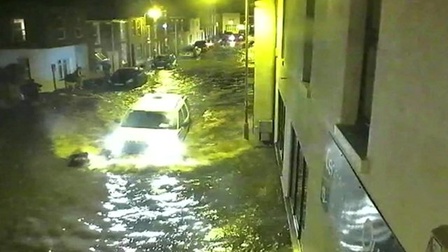 Banjir Dipantau Pemprov DKI dengan 15 CCTV Baru